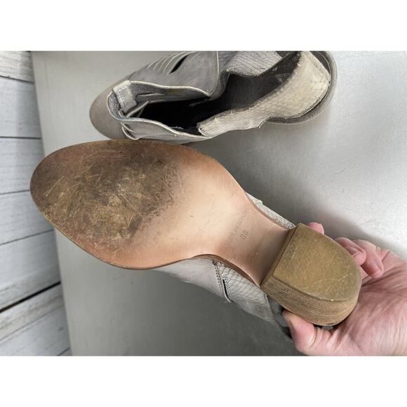 Free People Far Hills Leather Ankle Booties 38 Gray Cap Boho Festival Spain - Picture 6 of 7